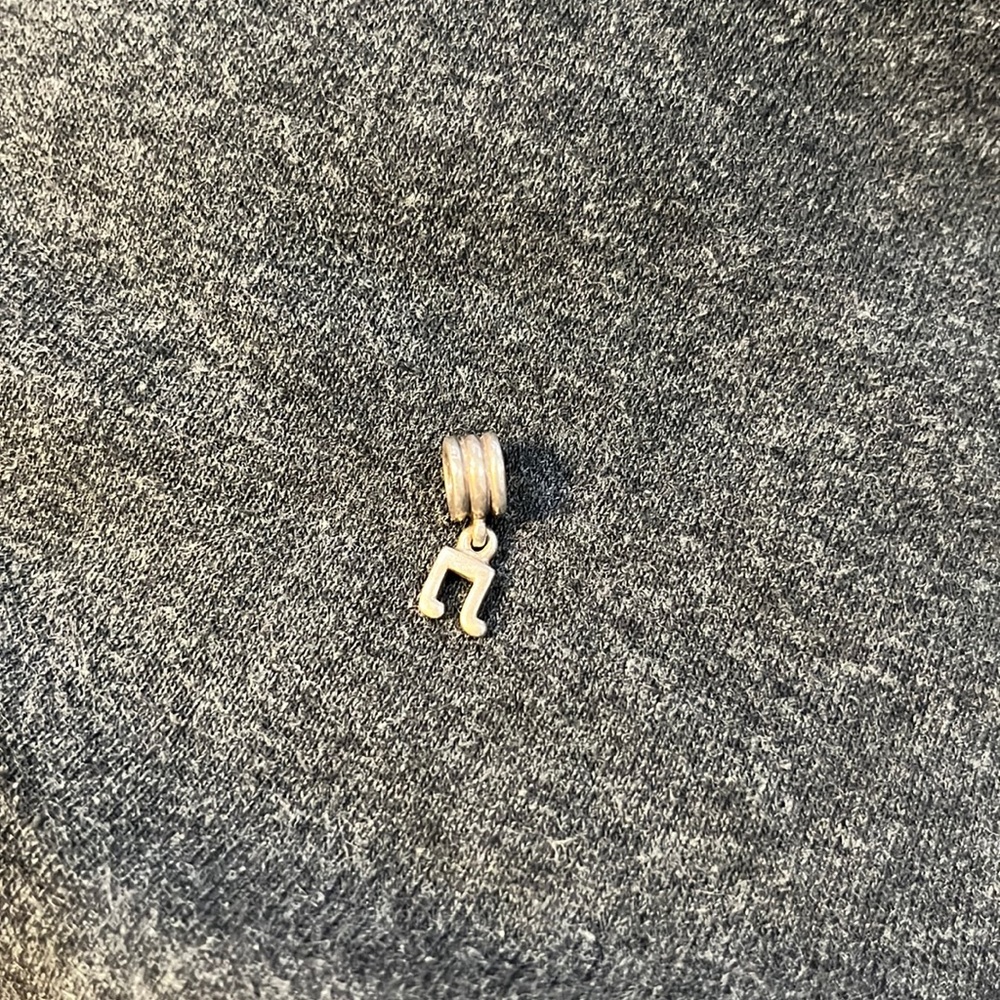 Pandora music note bead